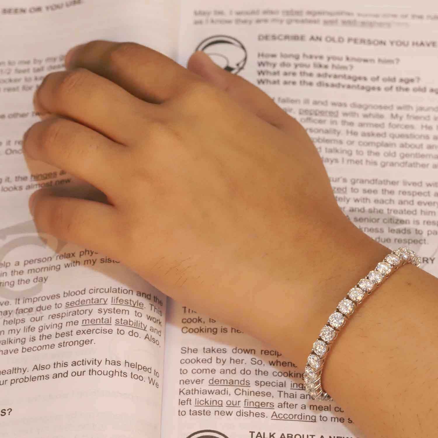 Forever in Style – The Iconic Diamond Tennis Bracelet