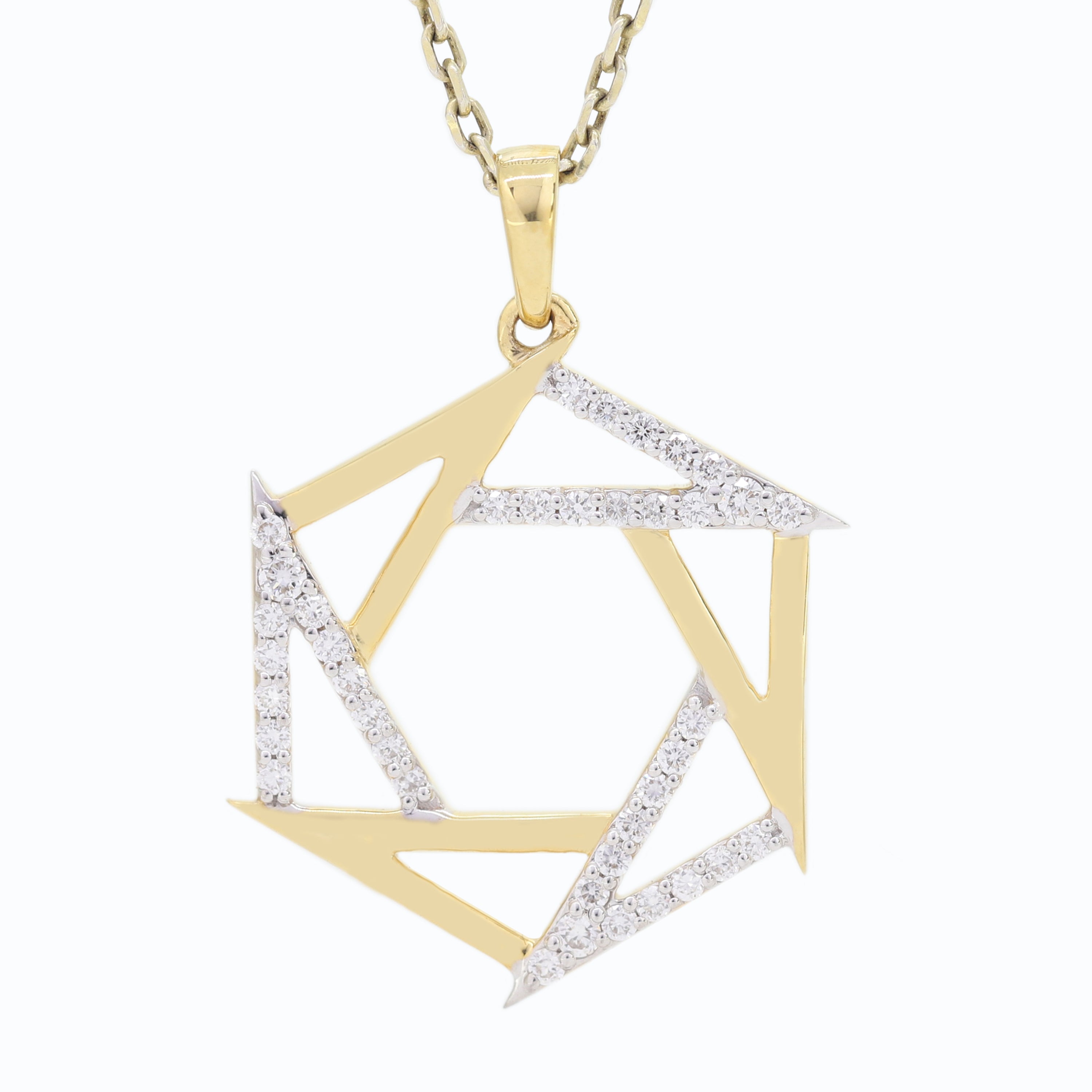 Dazzling Bloom – Yellow Gold Cluster Diamond Jewelry Set