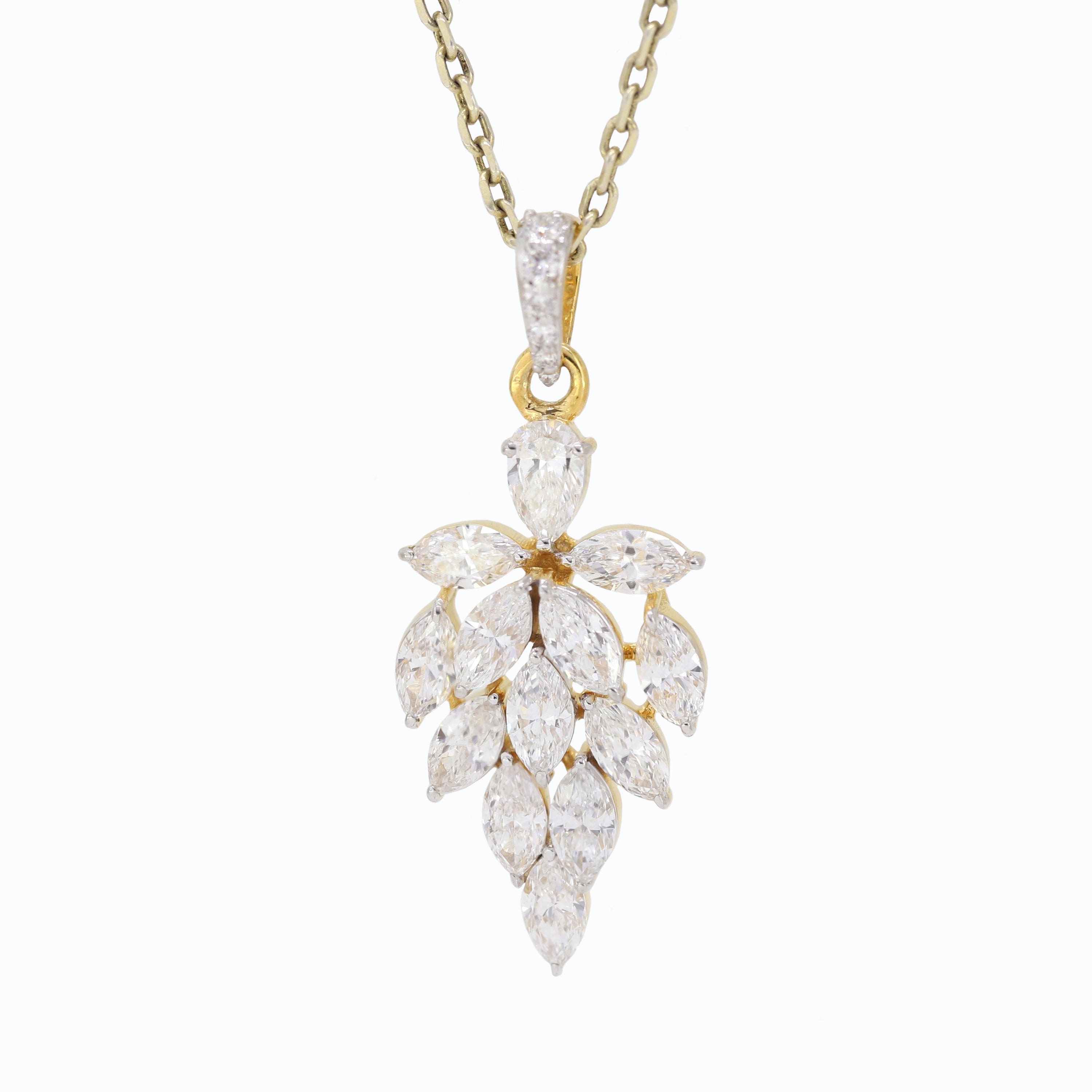 Pure Glow Round Diamond Pendant in Yellow Gold