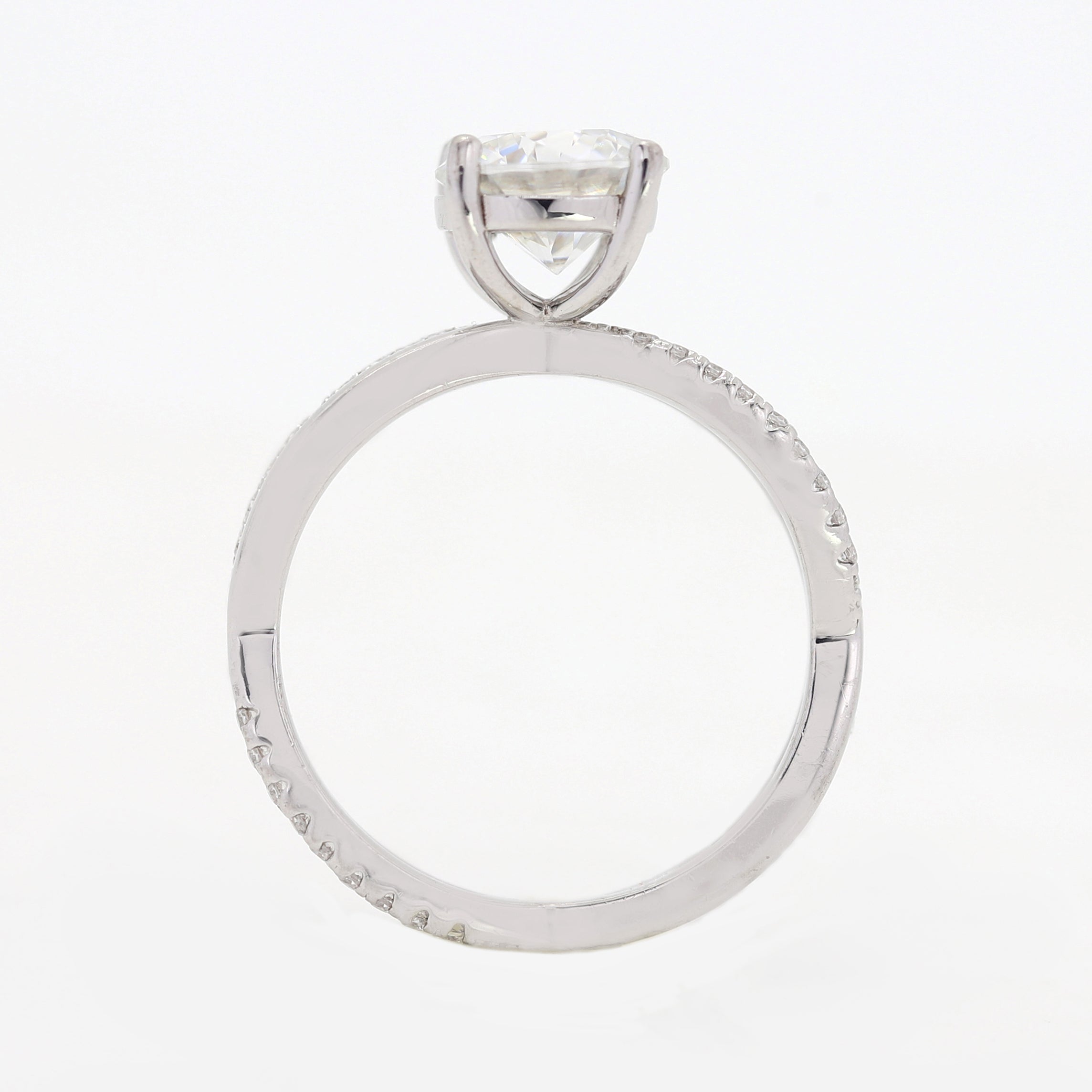Pure Brilliance – Custom Round White Diamond Ring