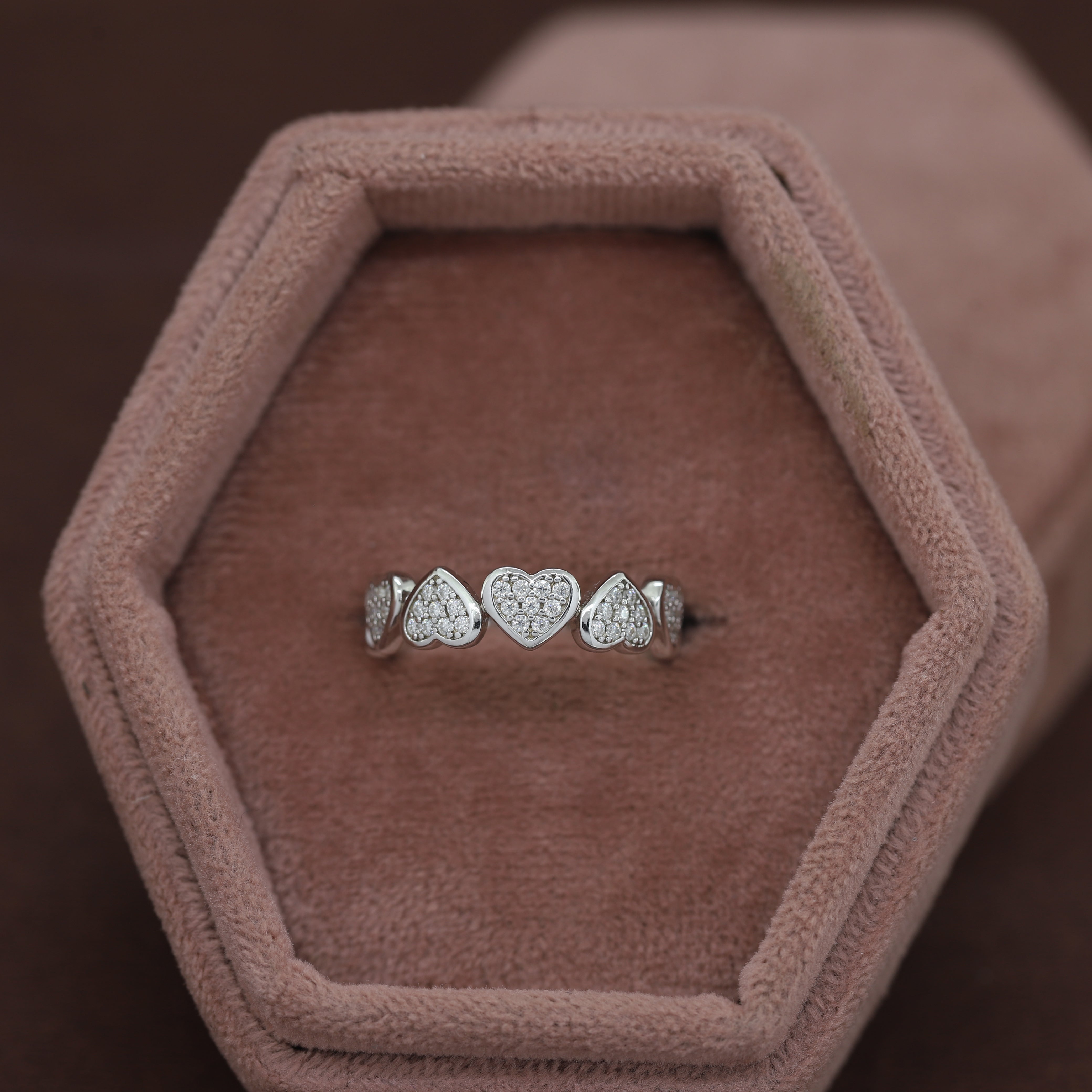 Forever in Focus- White Gold Band with Round Diamond