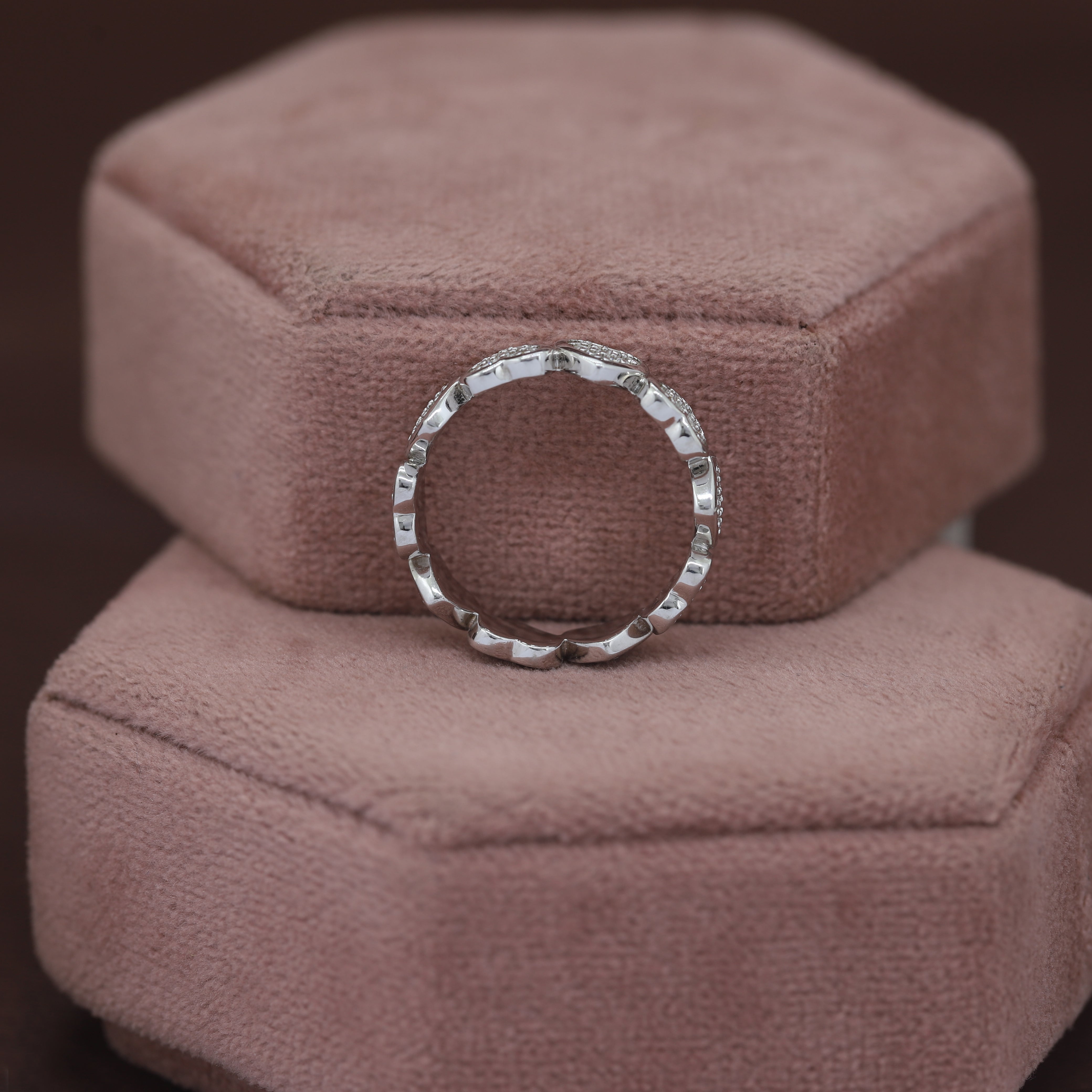 Forever in Focus- White Gold Band with Round Diamond