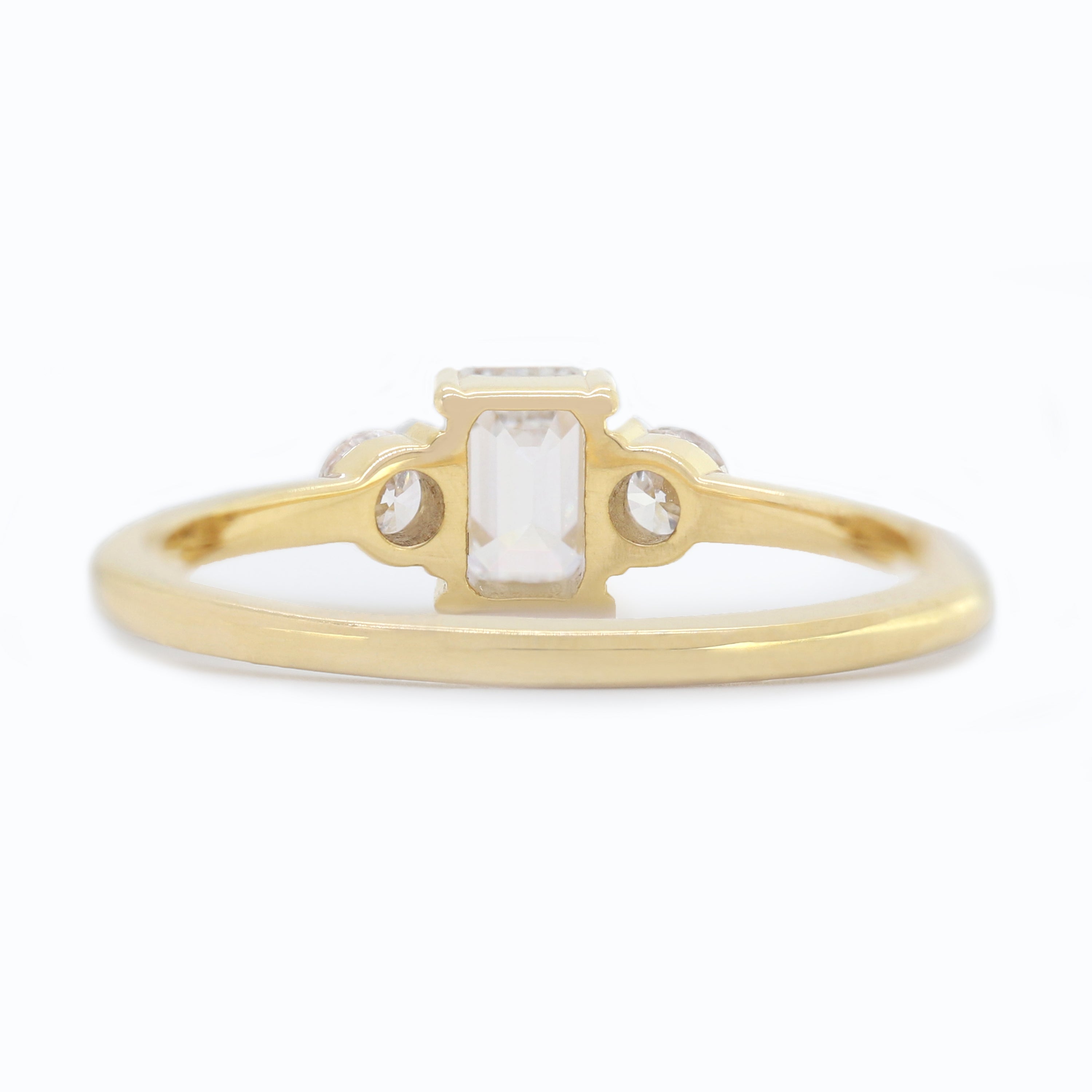 Hold Forever Close- Yellow Gold Band with Emerald White Diamond