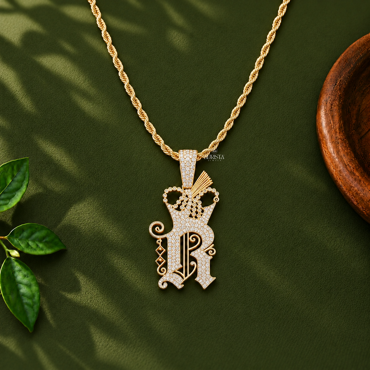 Letter R Crown Pendant Moissanite in Diamond Gold Hip Hop Fine Jewelry