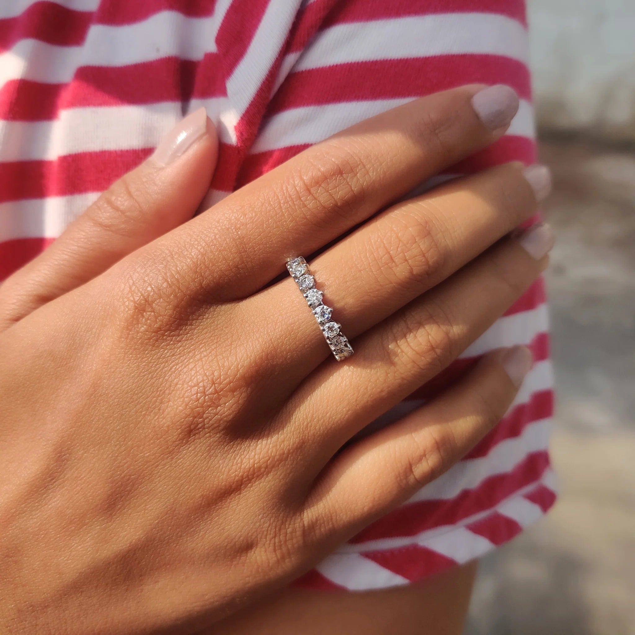 Moissanite Diamond Twisted Rope Band White Gold Minimalist Stackable Wedding Ring