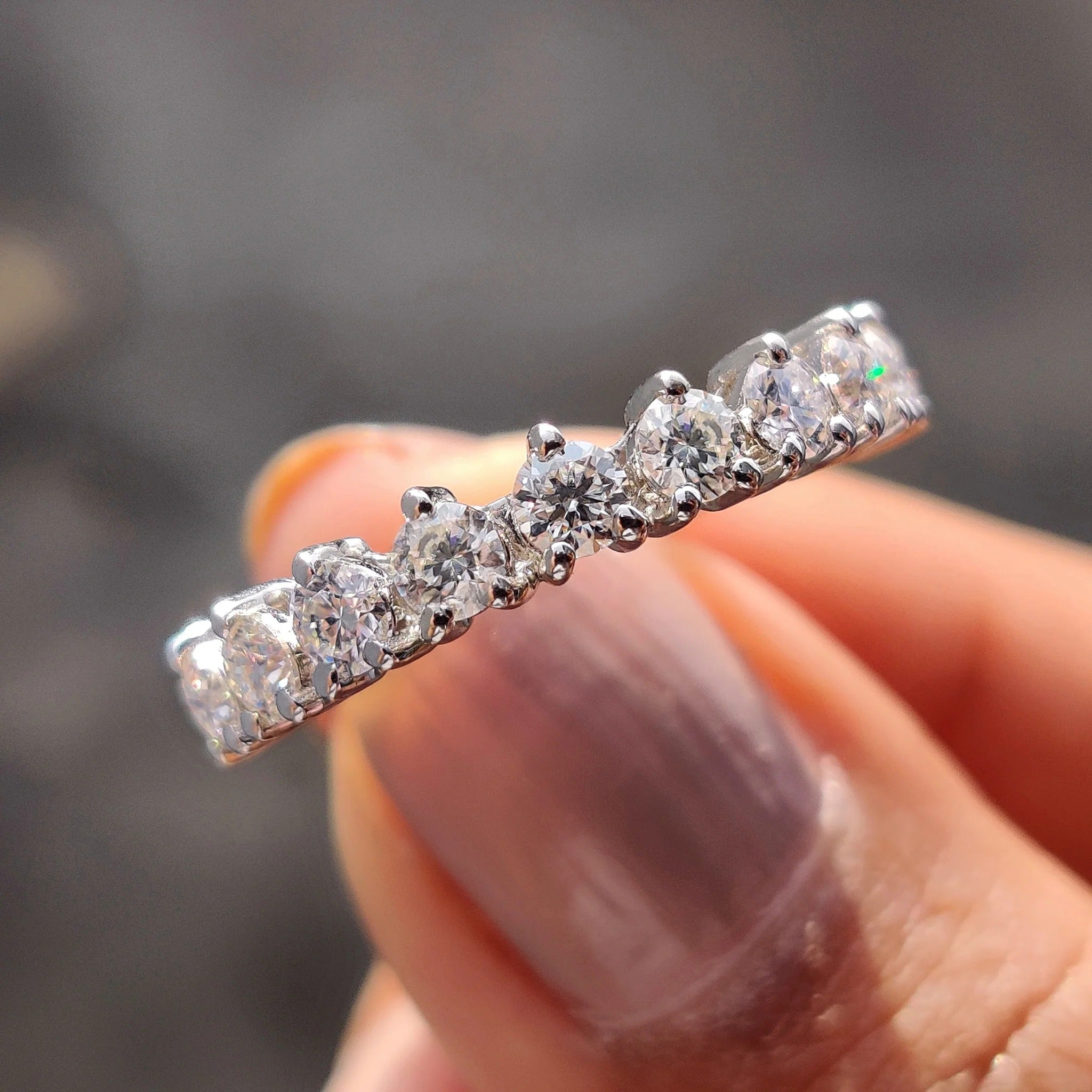 Moissanite Diamond Twisted Rope Band White Gold Minimalist Stackable Wedding Ring